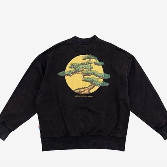 Vandy the Pink Bonsai Crewneck Black S NWT - Picture 2 of 6